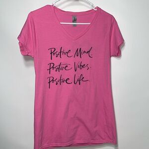 Gildan graphic tee